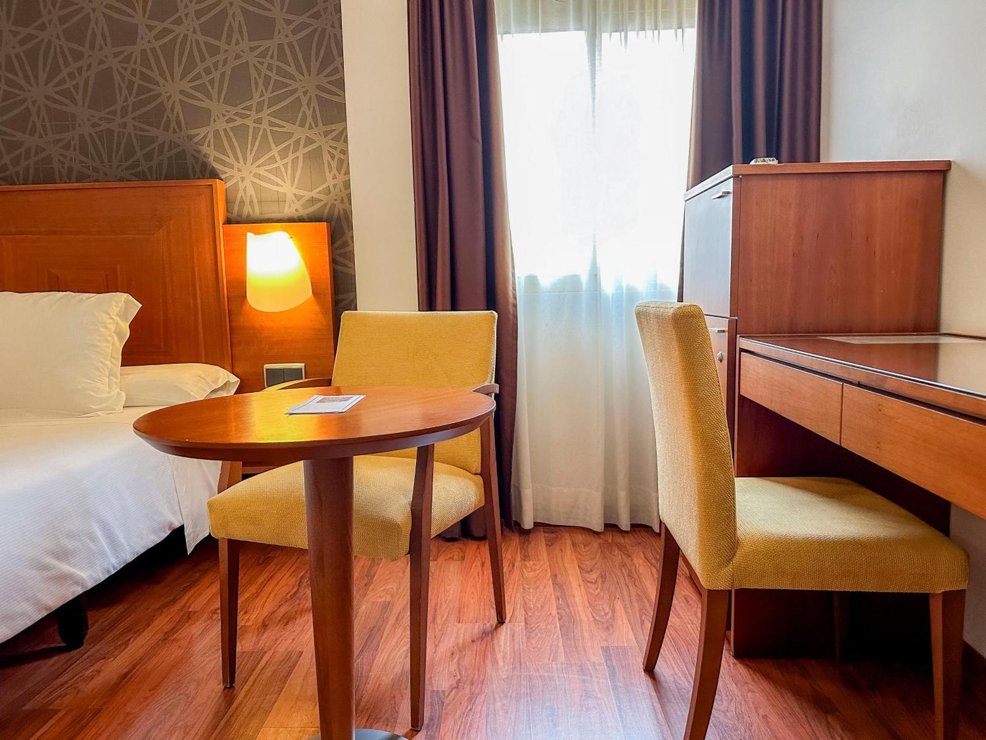 Nuevo Torreluz Hotel Almería Buitenkant foto