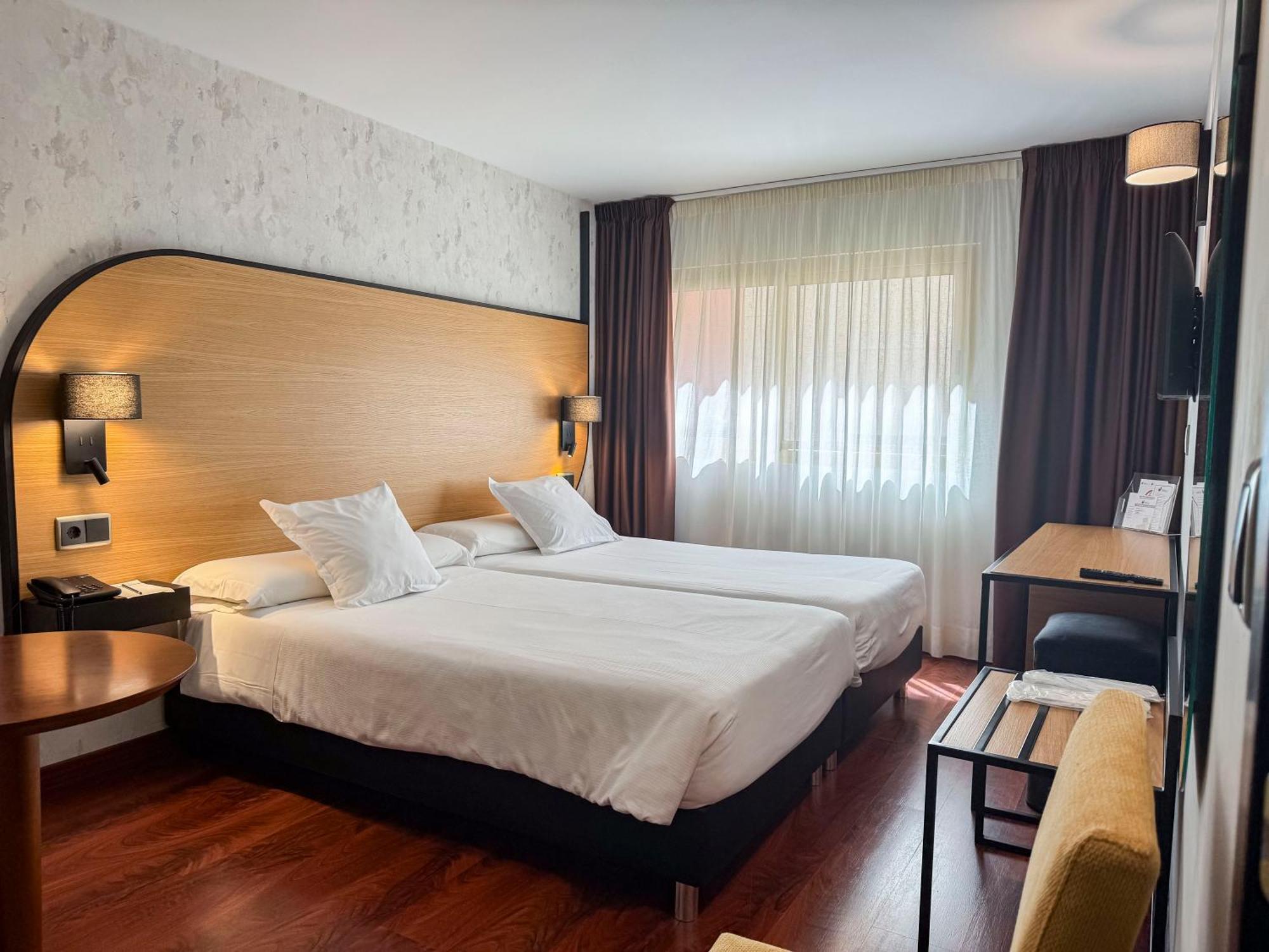 Nuevo Torreluz Hotel Almería Buitenkant foto